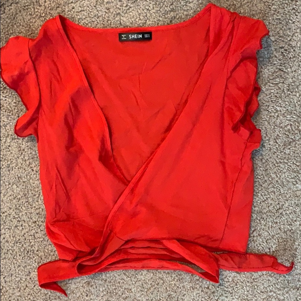 Cropped toed blouse